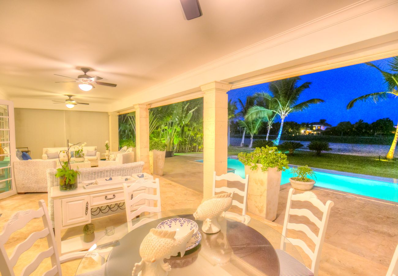 Villa in Punta Cana - Tortuga B10- Luxury Golf View Villa 