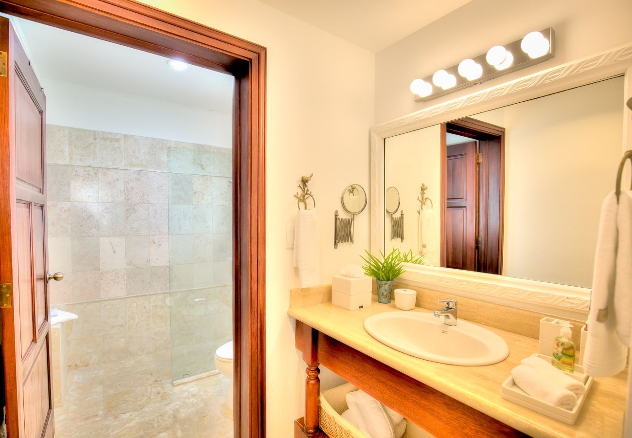 Villa in Punta Cana - Tortuga B10- Luxury Golf View Villa 