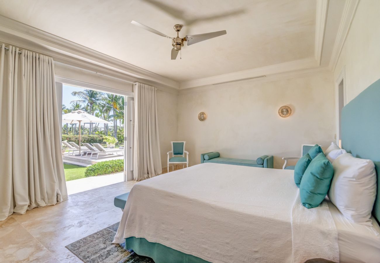 Villa in Punta Cana - Tortuga B28 Beautiful Golf & Sea View Villa 