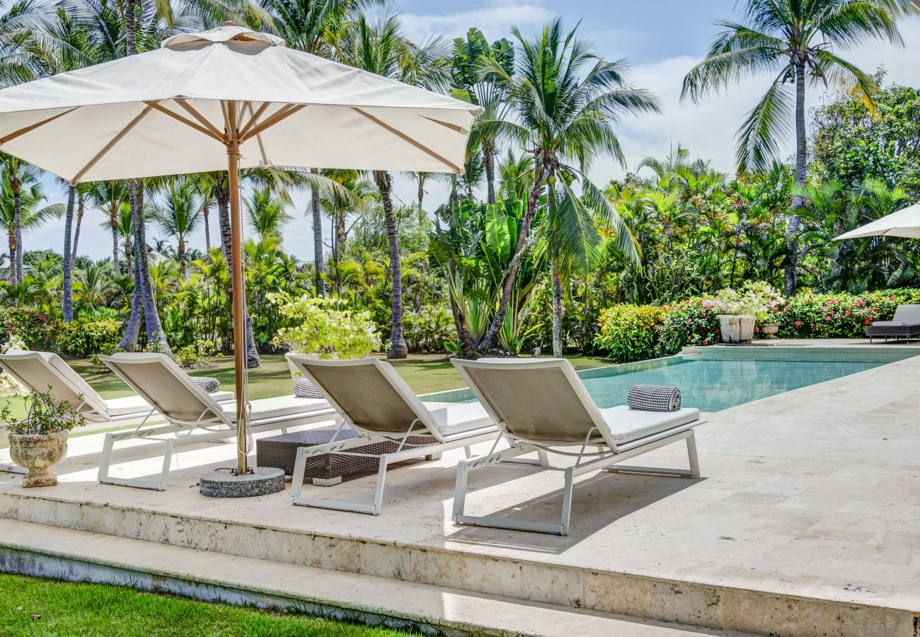 Villa in Punta Cana - Tortuga B28 Beautiful Golf & Sea View Villa 