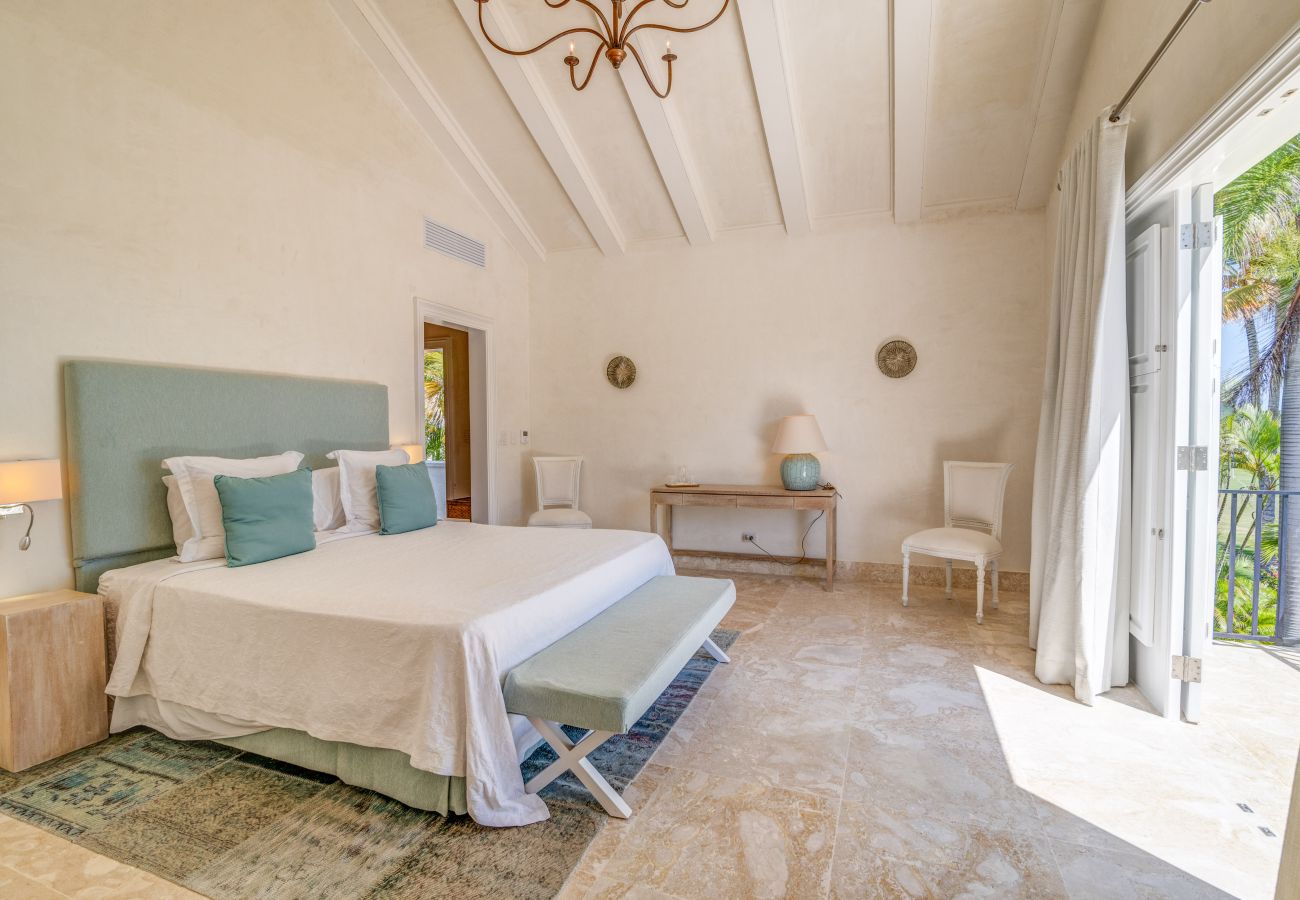 Villa in Punta Cana - Tortuga B28 Beautiful Golf & Sea View Villa 