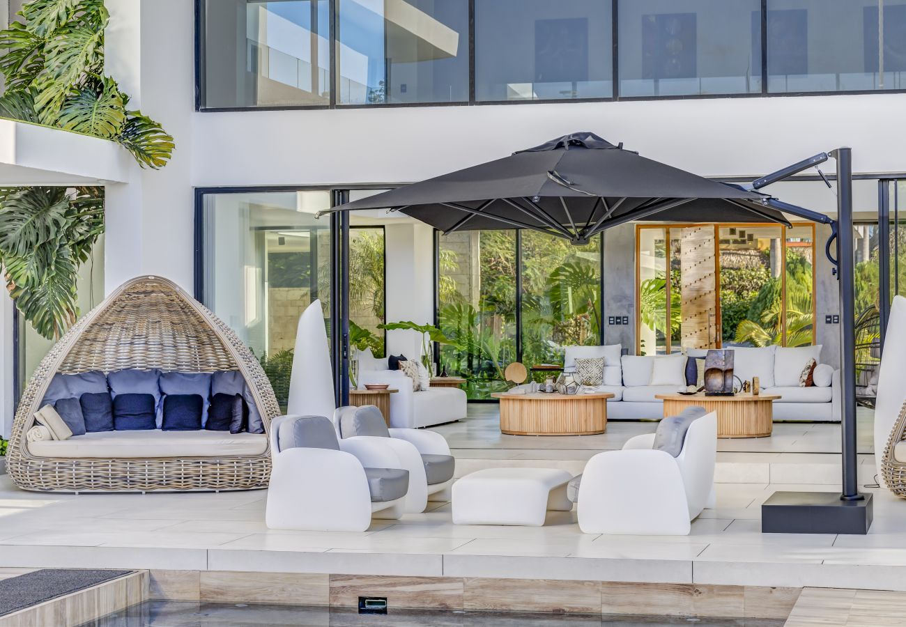 Villa in Punta Cana - Yarari Royale - Modern & Minimalistic Masterpiece