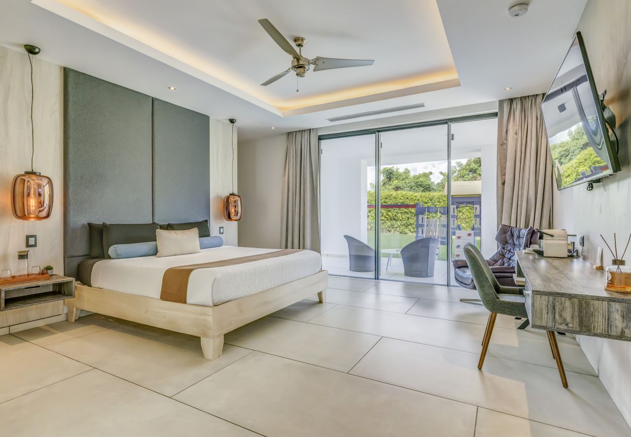 Villa in Punta Cana - Yarari Royale - Modern & Minimalistic Masterpiece