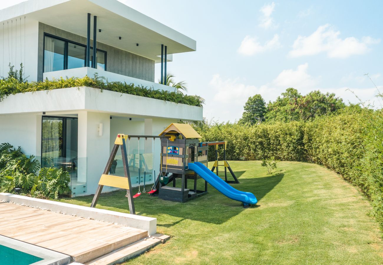 Villa in Punta Cana - Yarari Royale - Modern & Minimalistic Masterpiece