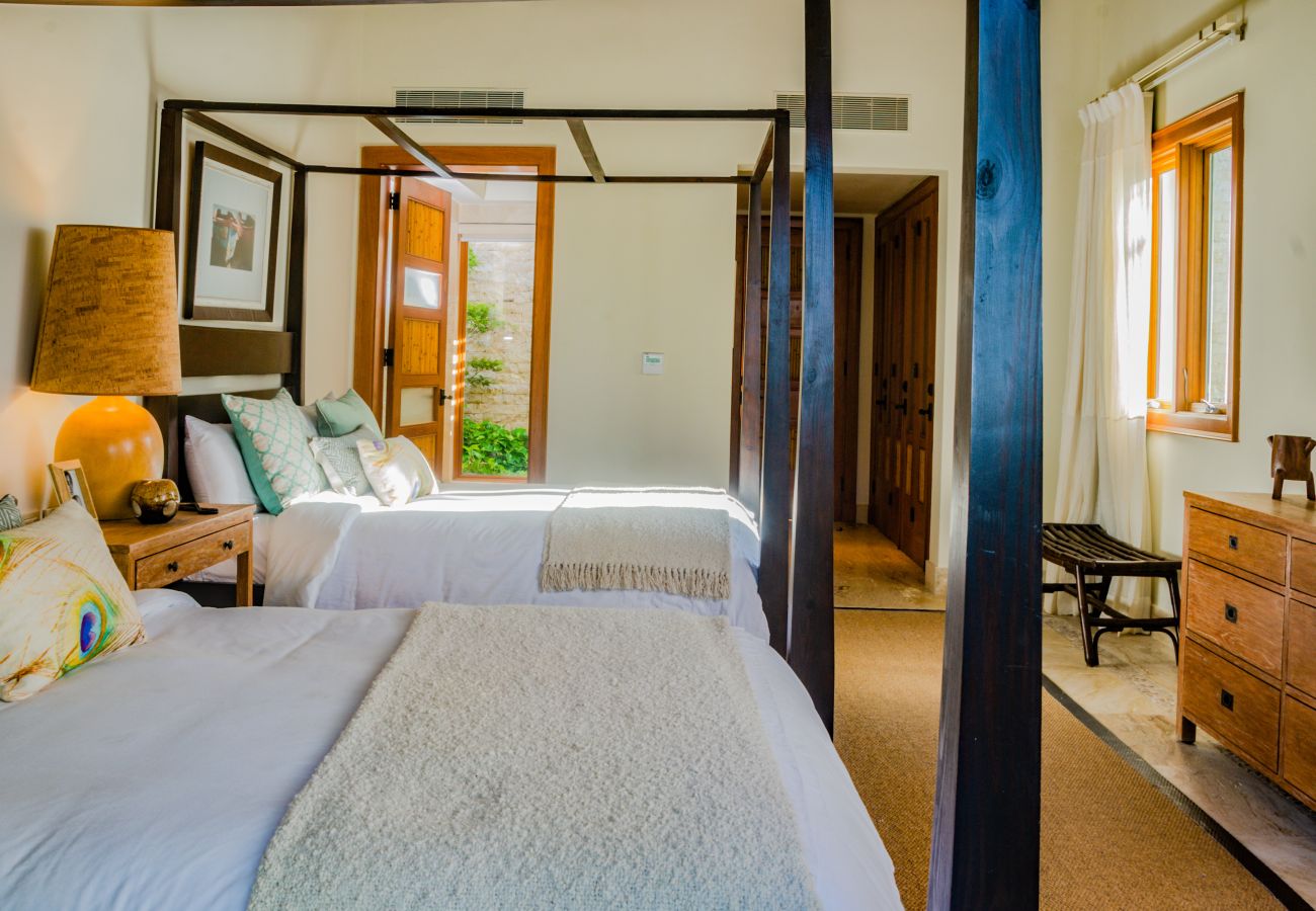 Villa in Punta Cana - Cayuco 3 - Golf View Villa at Cap Cana