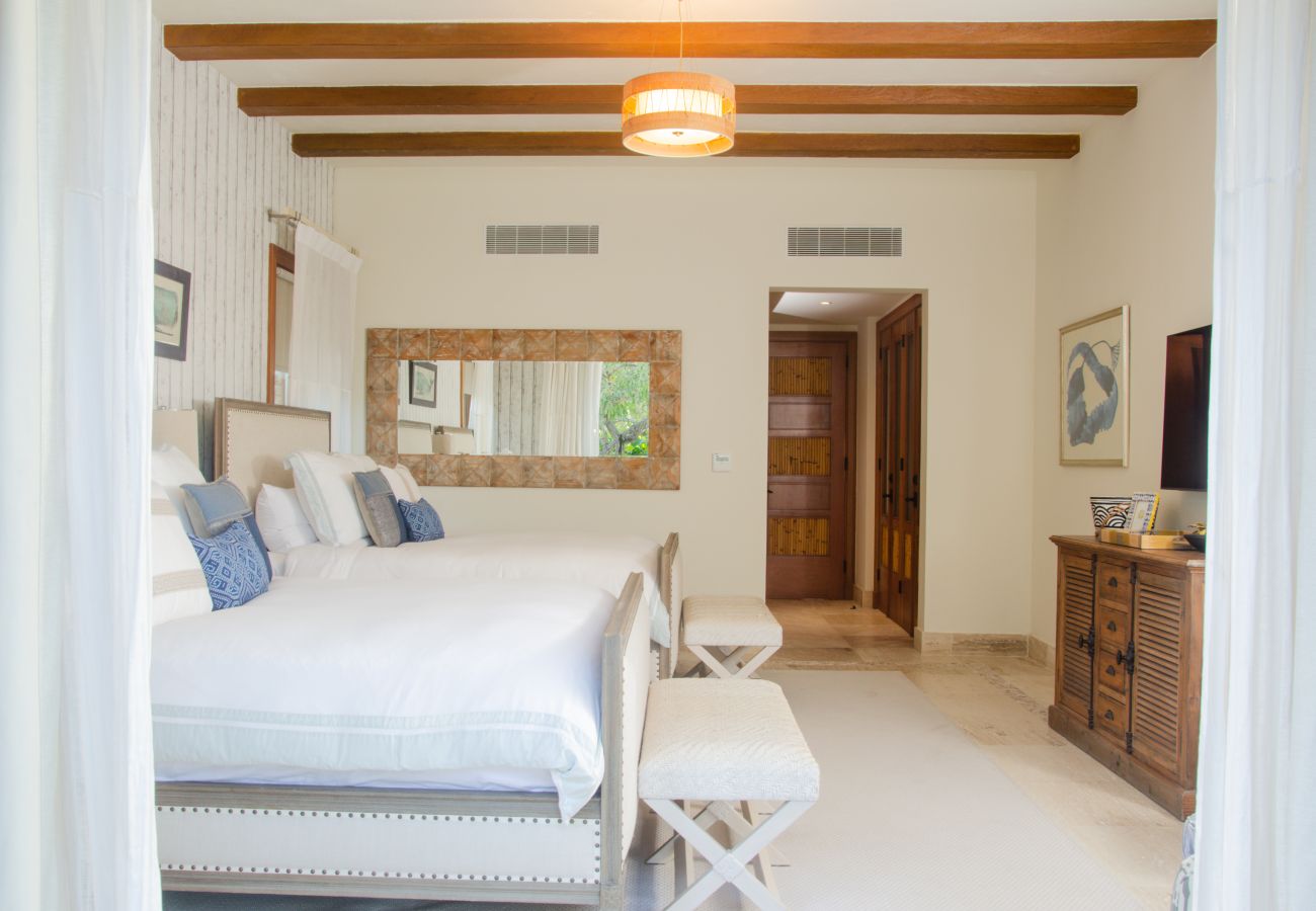 Villa in Punta Cana - Cayuco 3 - Golf View Villa at Cap Cana