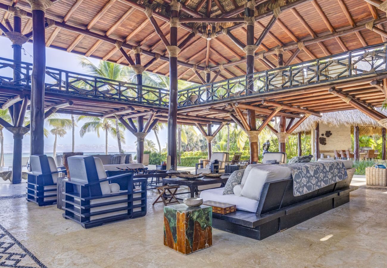 Villa in Punta Cana - Las Hamacas Stunning Beachfront Villa At Cap Cana