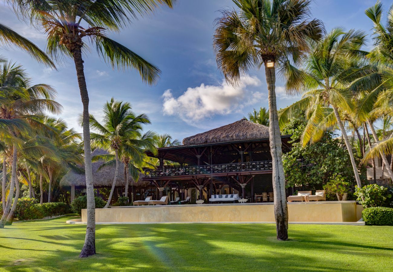 Villa in Punta Cana - Las Hamacas Stunning Beachfront Villa At Cap Cana