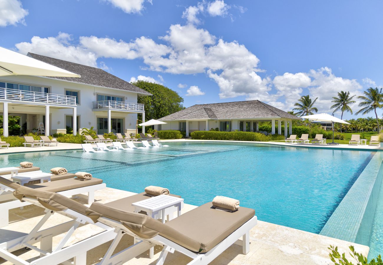 Villa in Punta Cana - Founders Villa - Exquisit Villa In Eden Roc Cap Cana 