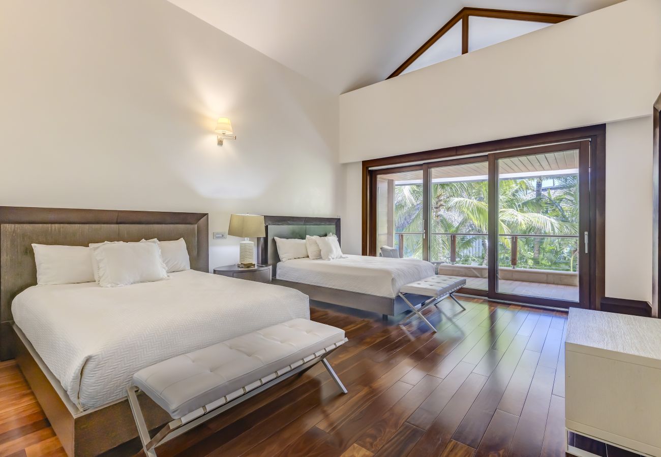 Villa in Punta Cana - Blue Oasis - Beachfront With Breathtaking Views 