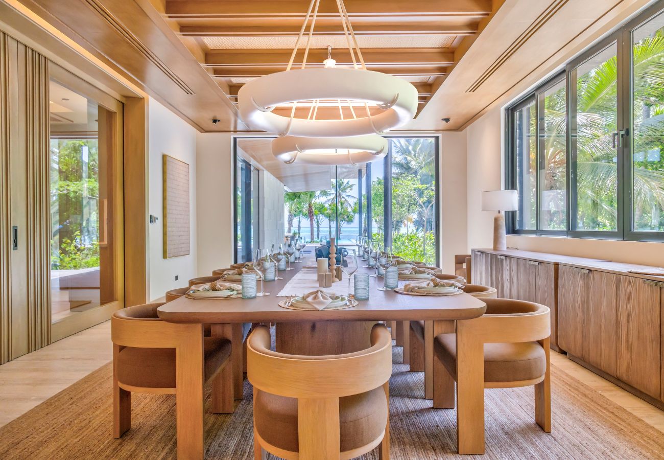 Villa in Punta Cana - Casa del Mar - Cap Cana Beachfront Masterpiece 