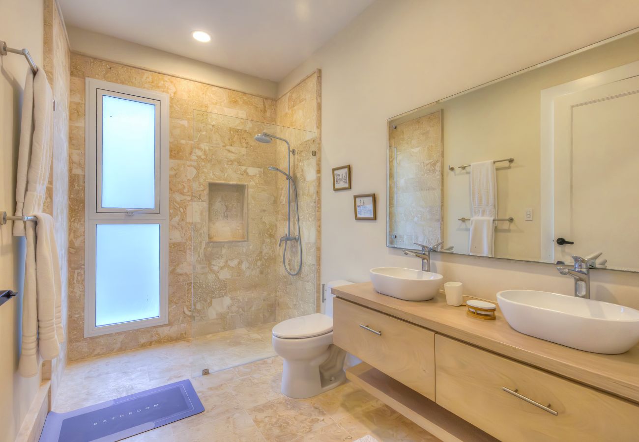 Villa in Adeje - Villa Golf & Sun Retreat