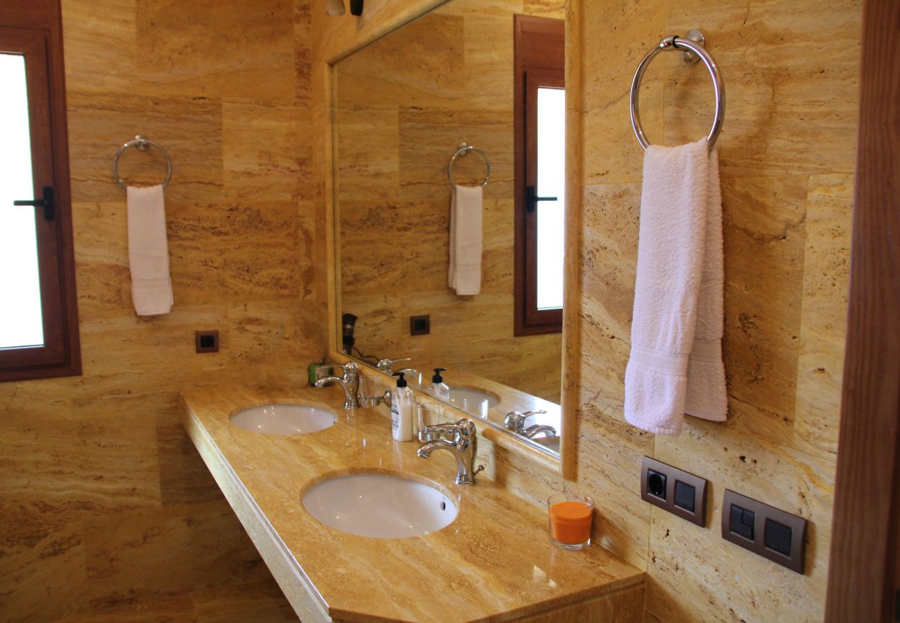 Villa/Dettached house in Costa Adeje - SAMARIN (VENTA) Villa/Dettached house in Costa Adeje - SAMARIN (VENTA)