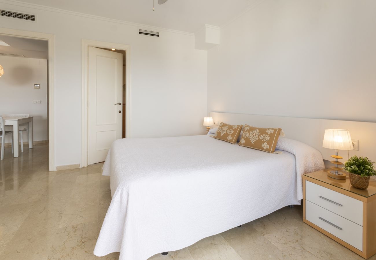 Appartamento a Playa de Gandía - Nuovo appartamento in un unico Resort, aria condizionata, WIFI GRATUITO, pagaia. Ideale per le famiglie