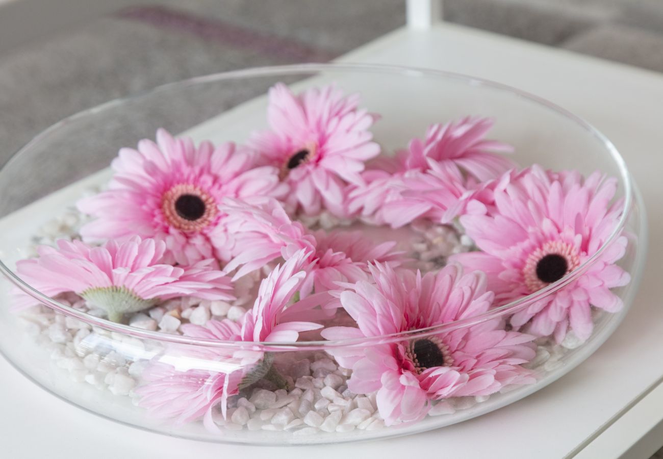 Appartamento a Playa de Gandía - Appartamento con piscina / wifi / barbecue. Decorazione moderna Ideale per le famiglie.