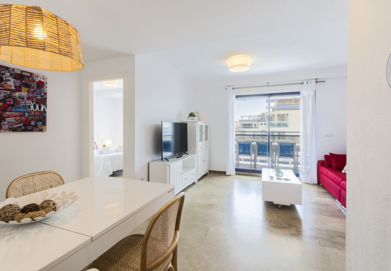 Appartamento a Playa de Gandía - Appartamento arredato in stile moderno, con wifi, piscine, area per bambini
