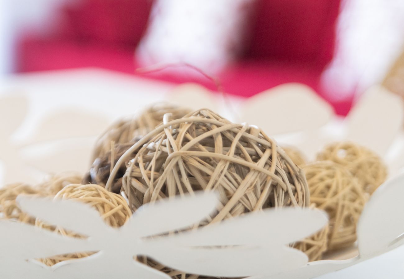 Appartamento a Playa de Gandía - Appartamento arredato in stile moderno, con wifi, piscine, area per bambini