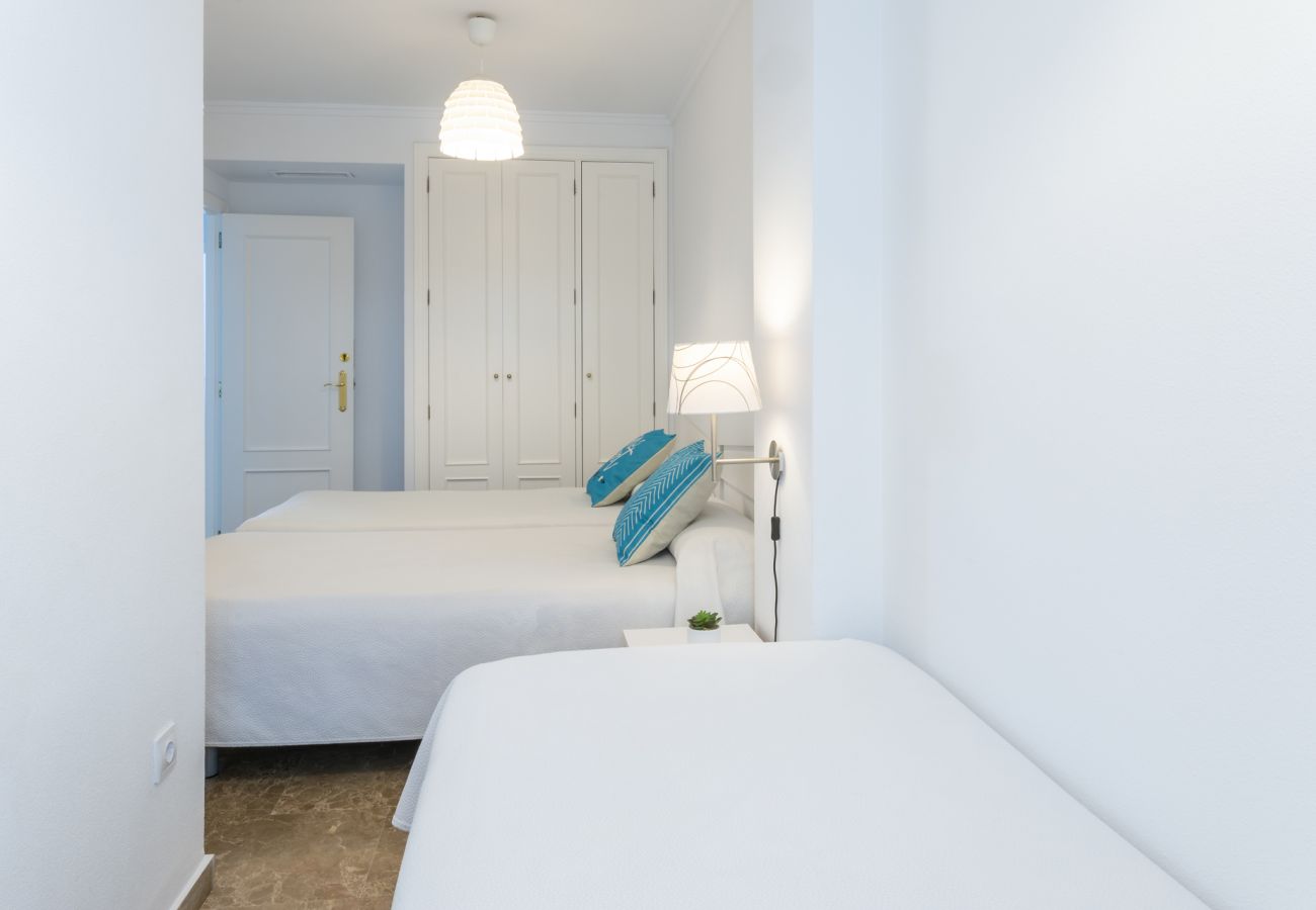 Appartamento a Playa de Gandía - Grazioso appartamento familiare vicino alla spiaggia. Piscina / Wifi