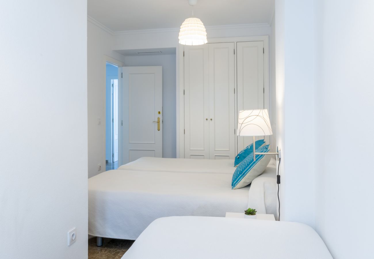 Appartamento a Playa de Gandía - Grazioso appartamento familiare vicino alla spiaggia. Piscina / Wifi