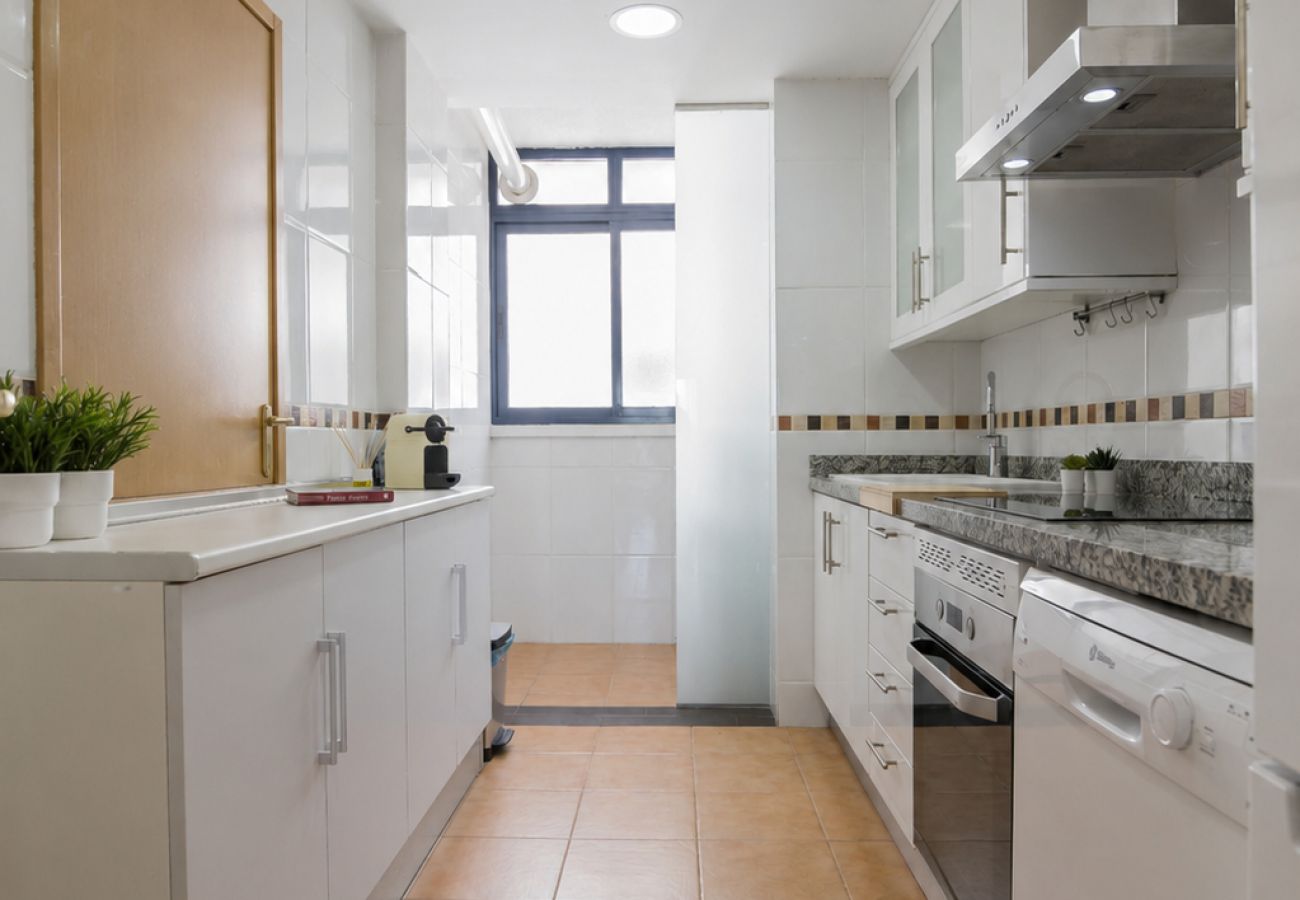 Appartamento a Playa de Gandía - Appartamento con decorazioni moderne - Affitto solo per famiglie