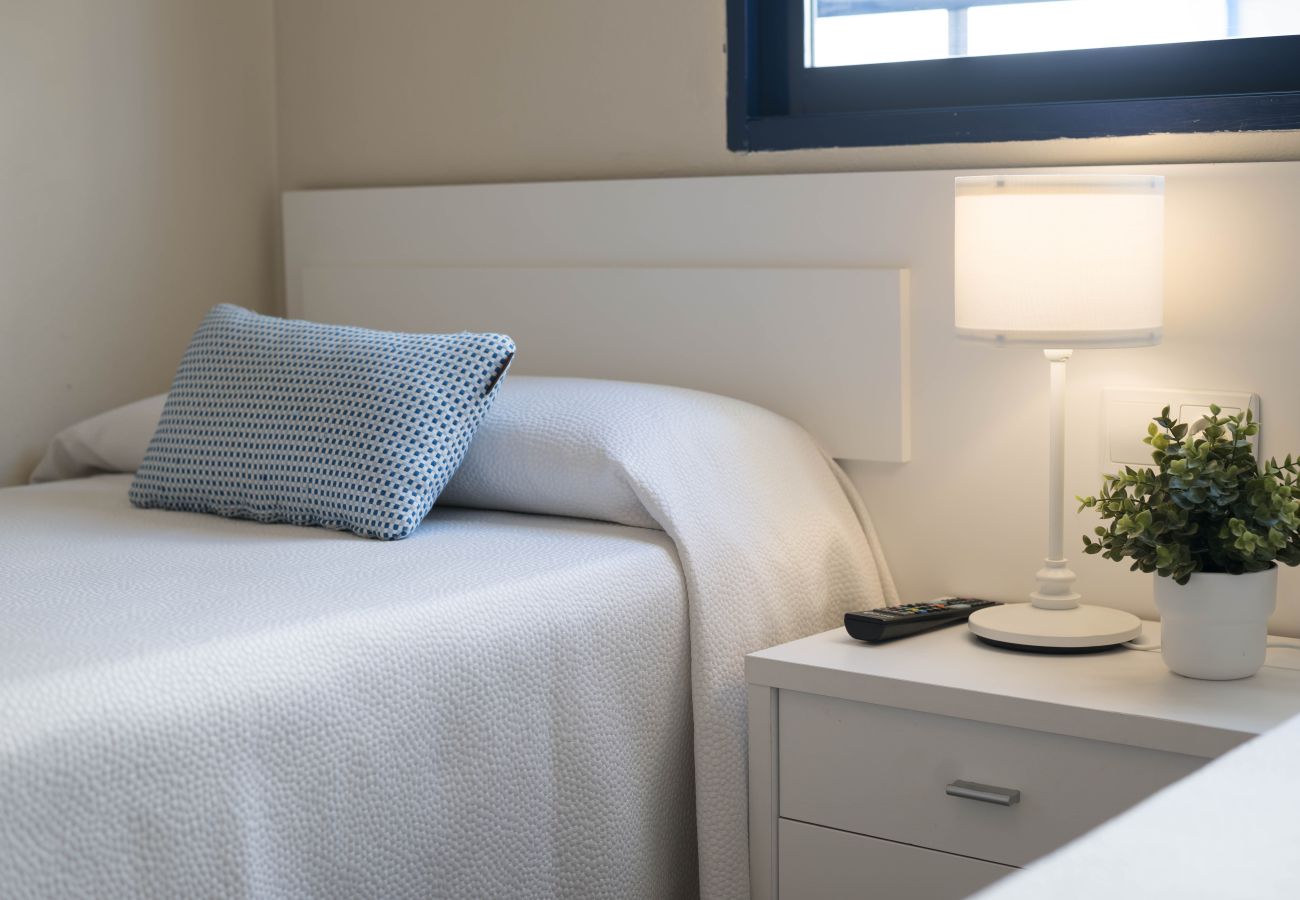 Appartamento a Playa de Gandía - Appartamento con decorazioni moderne - Affitto solo per famiglie
