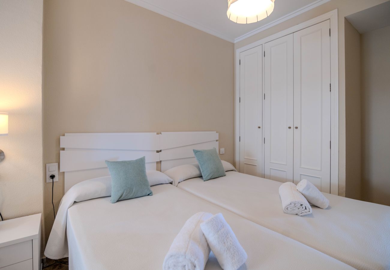 Appartamento a Playa de Gandía - Appartamento con decorazioni moderne - Affitto solo per famiglie