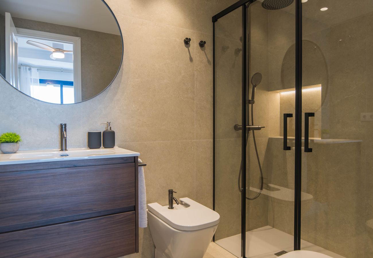 Appartamento a Playa de Gandía - Appartamento con decorazioni moderne - Affitto solo per famiglie