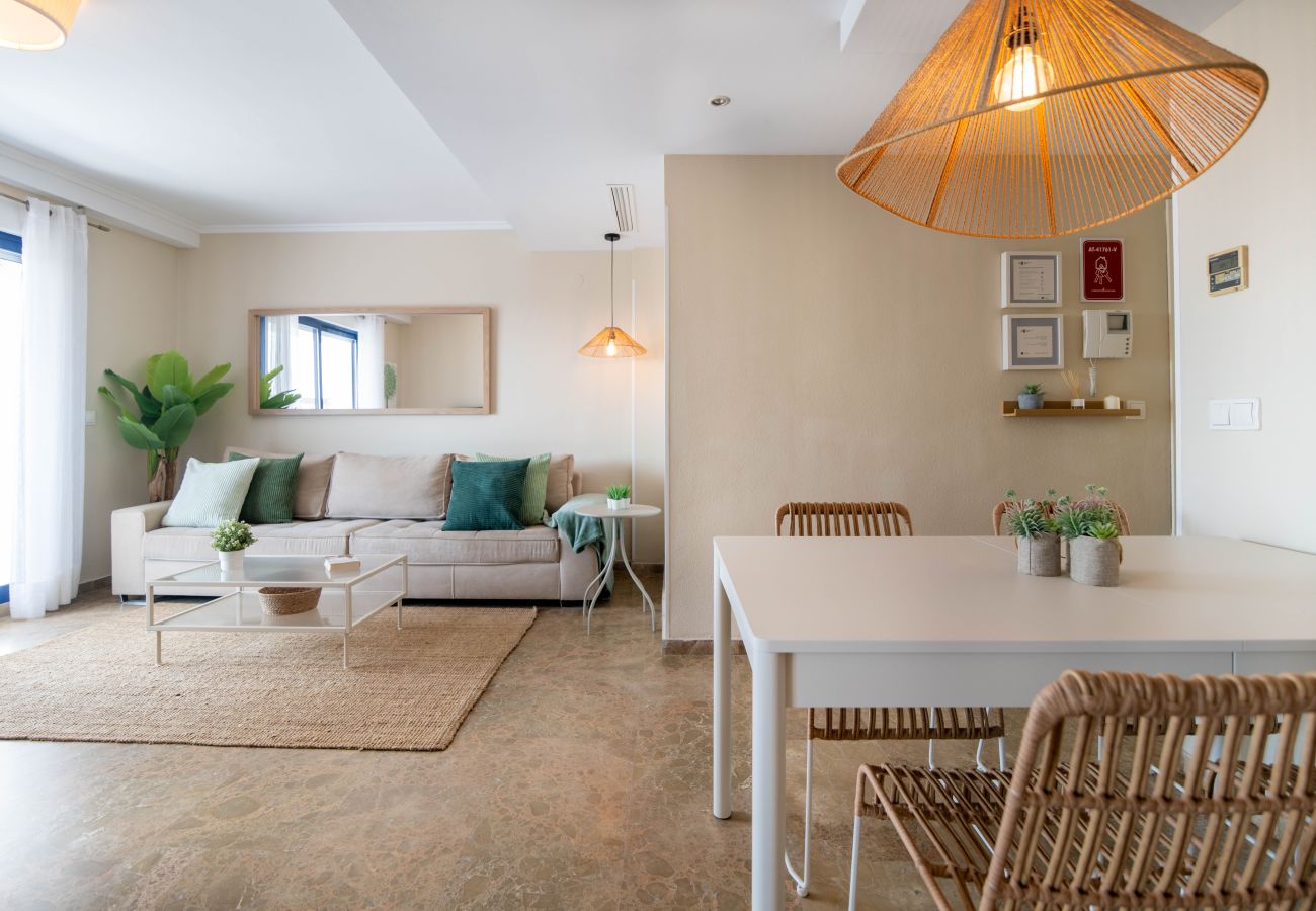 Appartamento a Playa de Gandía - Appartamento con decorazioni moderne - Affitto solo per famiglie