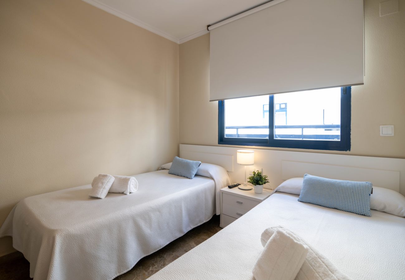 Appartamento a Playa de Gandía - Appartamento con decorazioni moderne - Affitto solo per famiglie