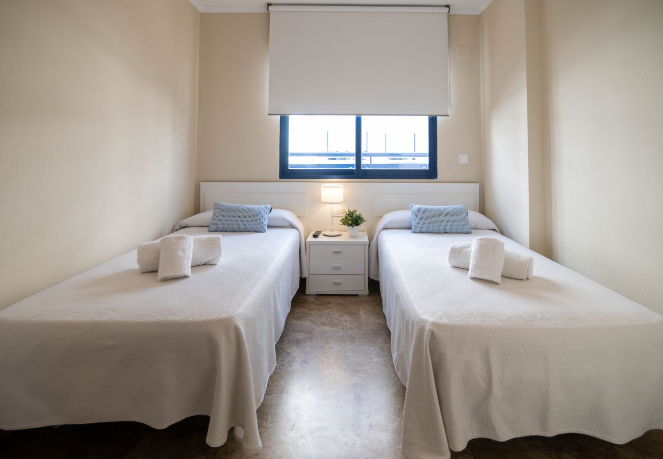 Appartamento a Playa de Gandía - Appartamento con decorazioni moderne - Affitto solo per famiglie