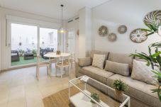 Appartamento a Playa de Gandía - Grazioso appartamento, arredamento moderno. Accanto al porto. Wifi gratuito