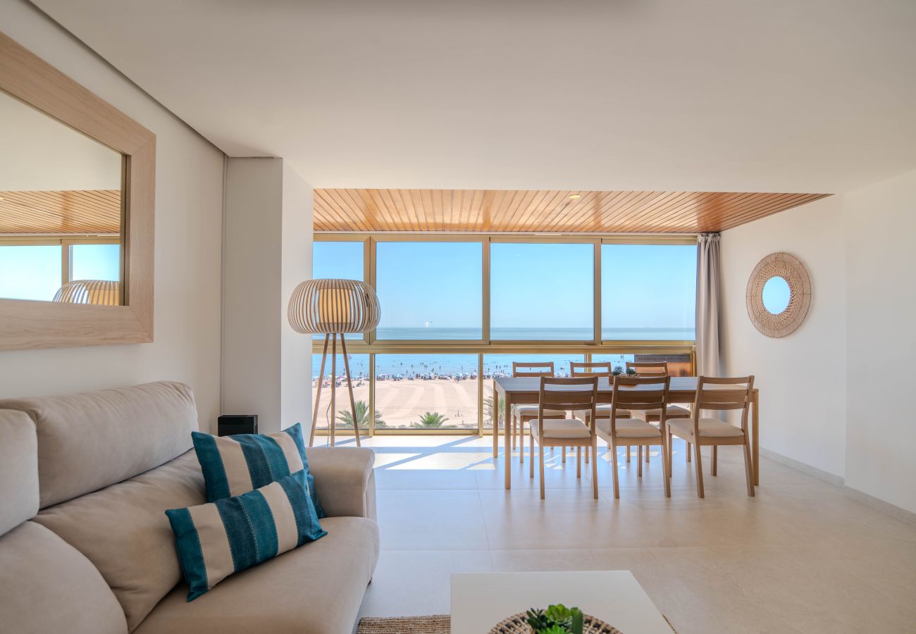 Appartamento a Playa de Gandía - Lussuosa e bella proprietà sulla spiaggia con tre camere da letto - Affitto solo per famiglie