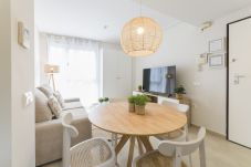 Appartamento a Playa de Gandía - Appartamento con cucina per ufficio. Decorazione moderna Accanto al porto. Wifi