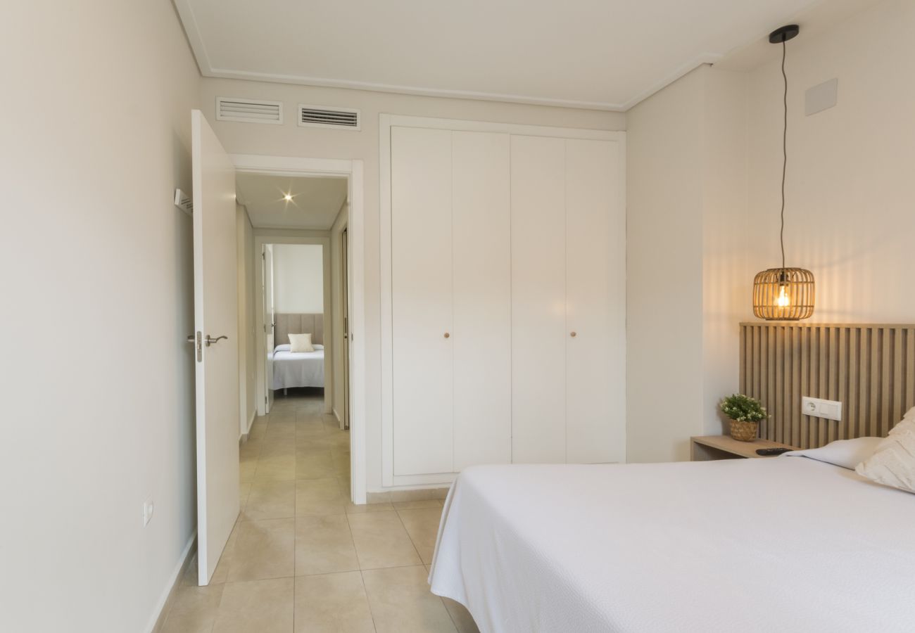 Appartamento a Playa de Gandía -  Appartamento arredato in stile moderno, con wifi.