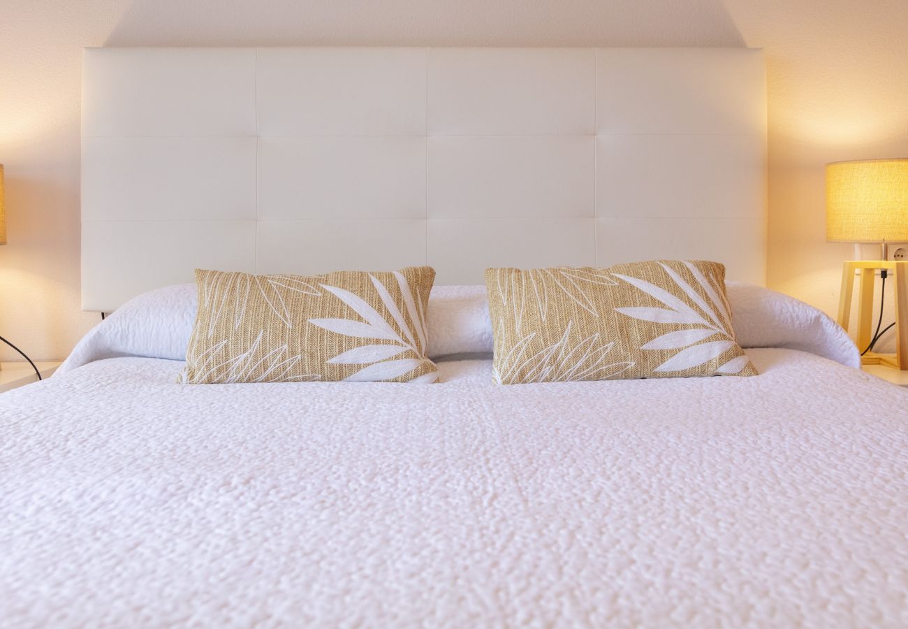 Appartamento a Playa de Gandía - Grazioso appartamento con 2 camere da letto. Pool. Wifi