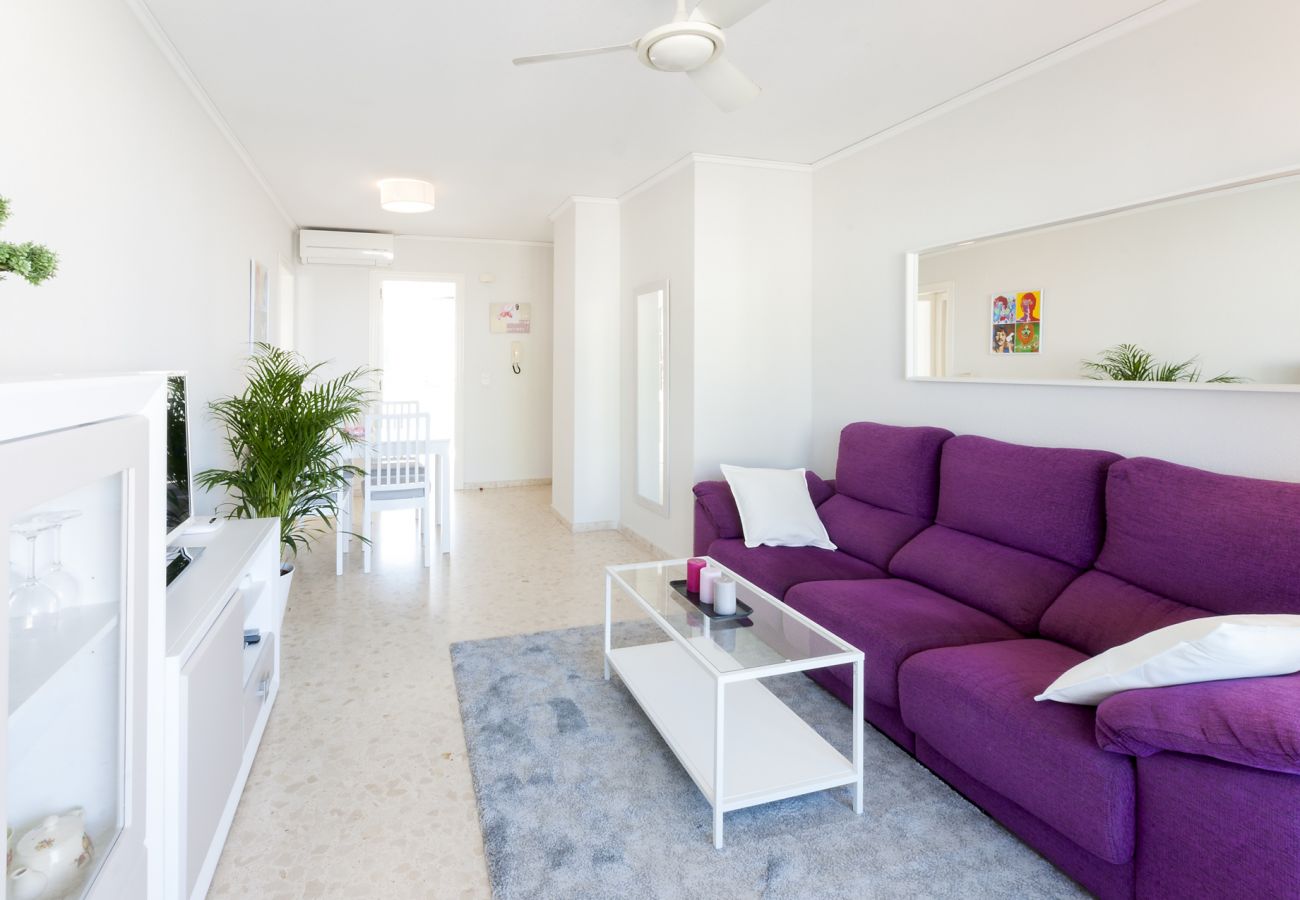 Appartamento a Playa de Gandía - Bella proprietà con 2 camere da letto. Pool. Wifi