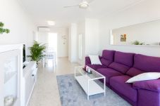 Appartamento a Playa de Gandía - Bella proprietà con 2 camere da letto. Pool. Wifi