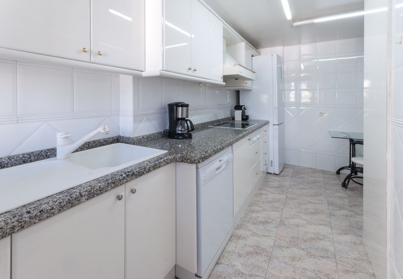 Appartamento a Playa de Gandía - Appartamento con vista sul mare situato a pochi passi dalla spiaggia. Decorazione elegante!