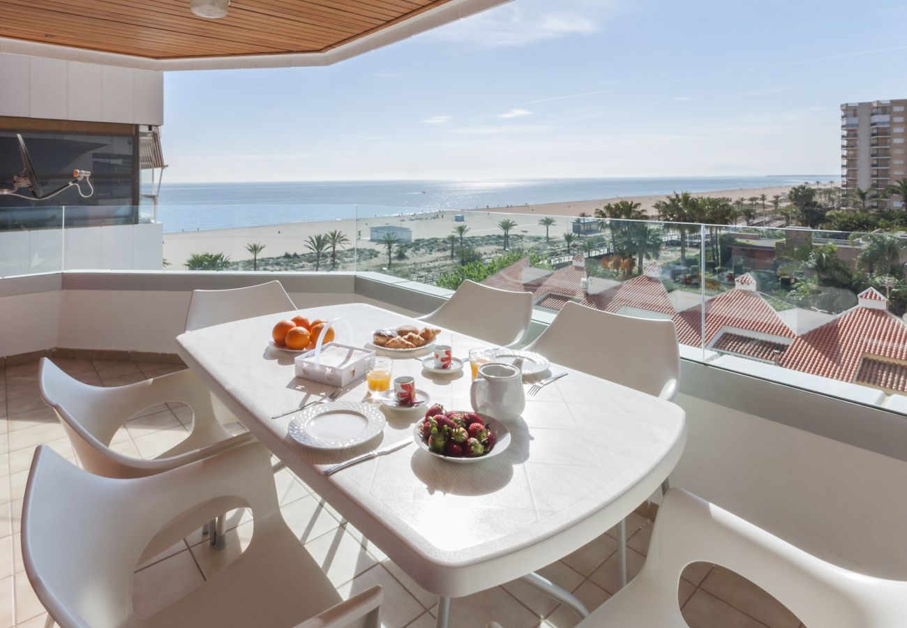 Appartamento a Playa de Gandía -  Fuga in famiglia per la spiaggia! Rifugio di lusso di fronte al mare.