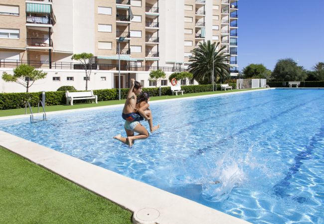 Appartamento a Playa de Gandía - Appartamento con vista sul mare situato a pochi passi dalla spiaggia. Wifi gratuito Appartamento a Playa de Gandía - Appartamento con vista sul mare situato a pochi passi dalla spiaggia. Wifi gratuito