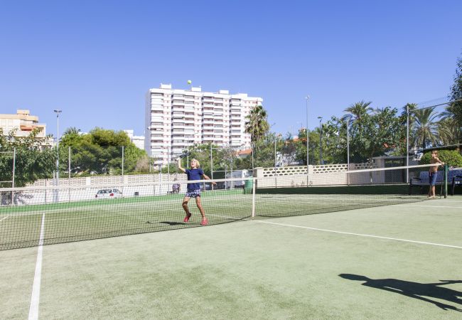Appartamento a Playa de Gandía - Appartamento con vista sul mare situato a pochi passi dalla spiaggia. Wifi gratuito Appartamento a Playa de Gandía - Appartamento con vista sul mare situato a pochi passi dalla spiaggia. Wifi gratuito