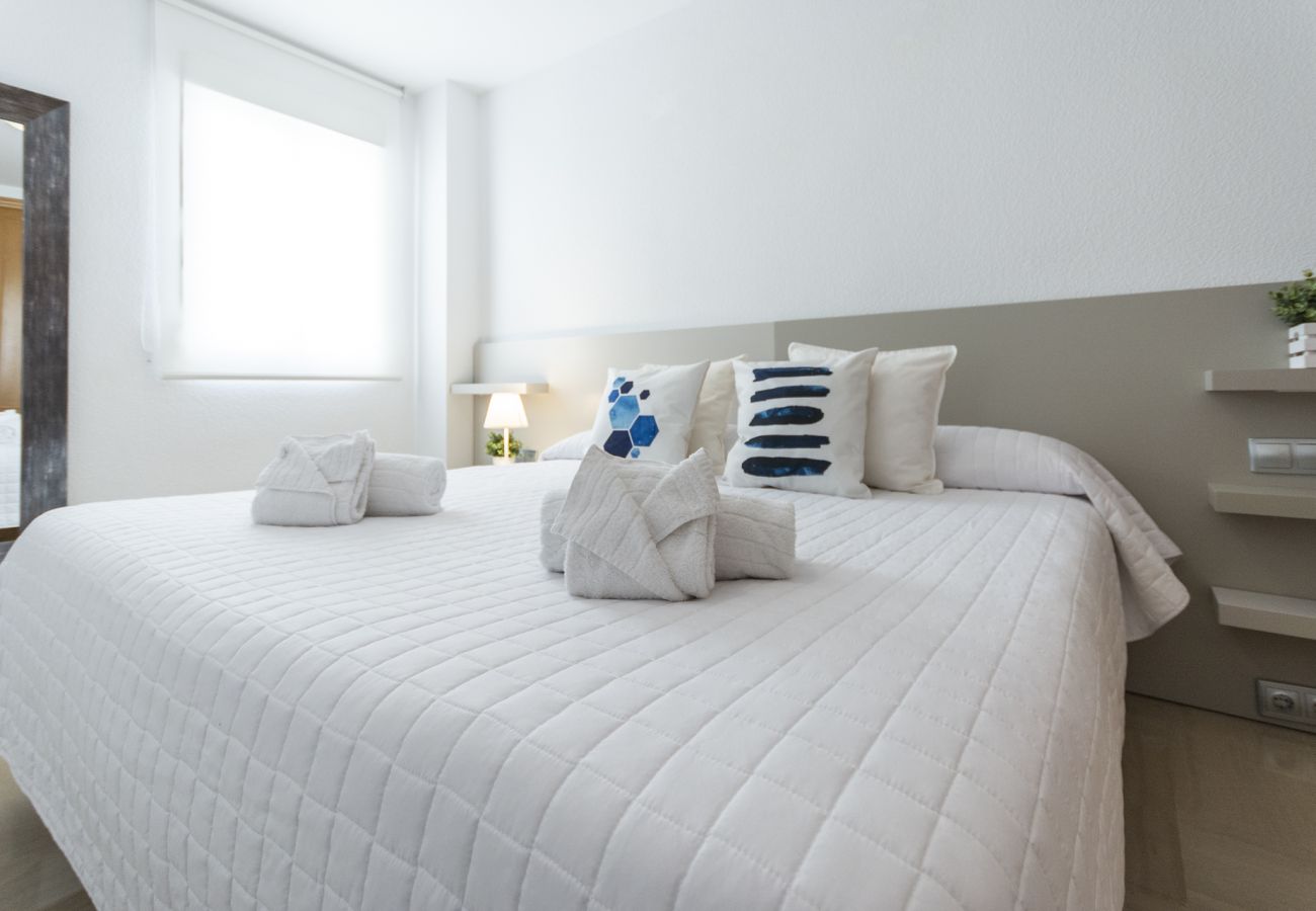 Appartamento a Playa de Gandía -  Appartamento con vista mare a pochi passi dalla spiaggia. Decorazione moderna!