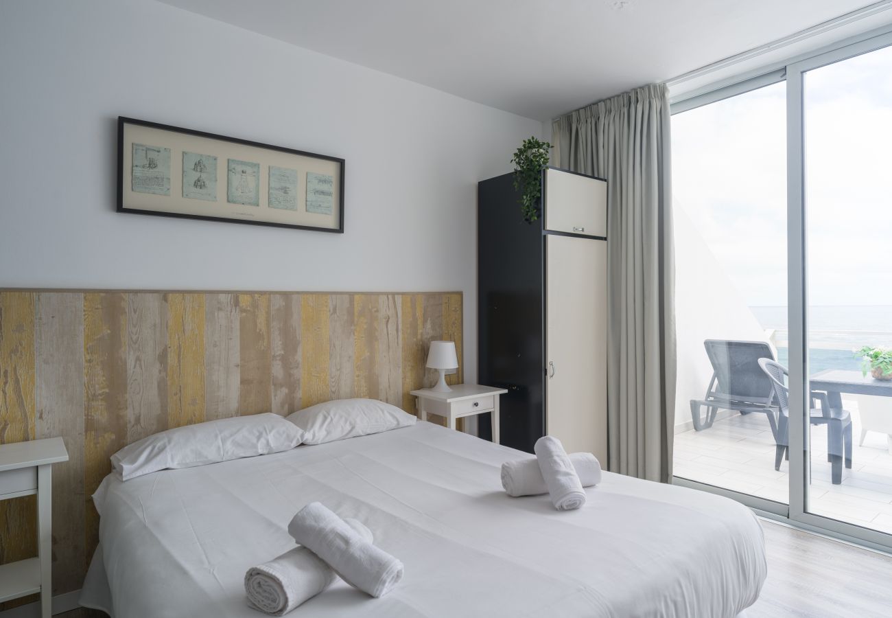 Studio a Las Palmas de Gran Canaria - Great terrace sea views By CanariasGetaway  Studio a Las Palmas de Gran Canaria - Great terrace sea views By CanariasGetaway