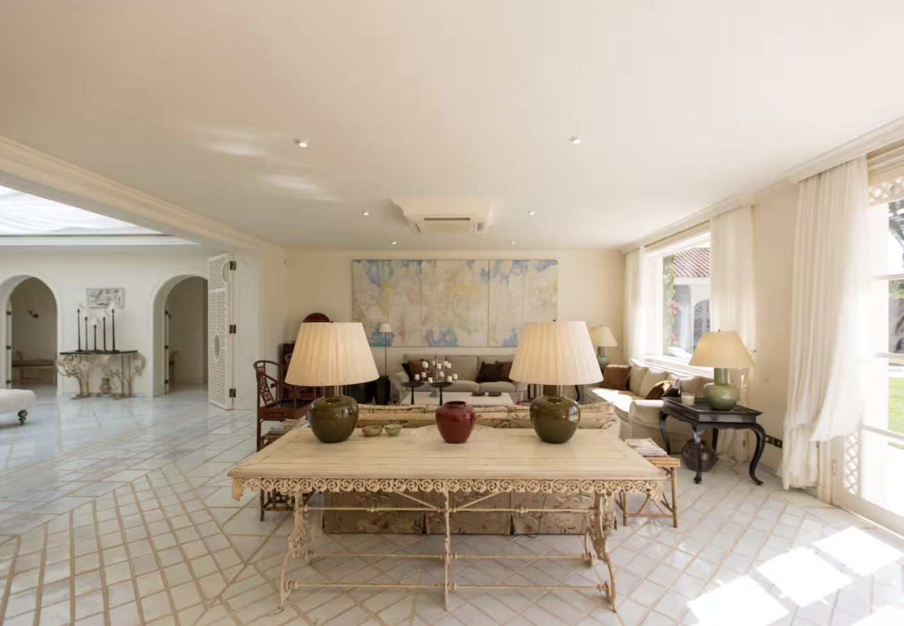 Villa a San Bartolomé de Tirajana - Sunset Luxe Retreat