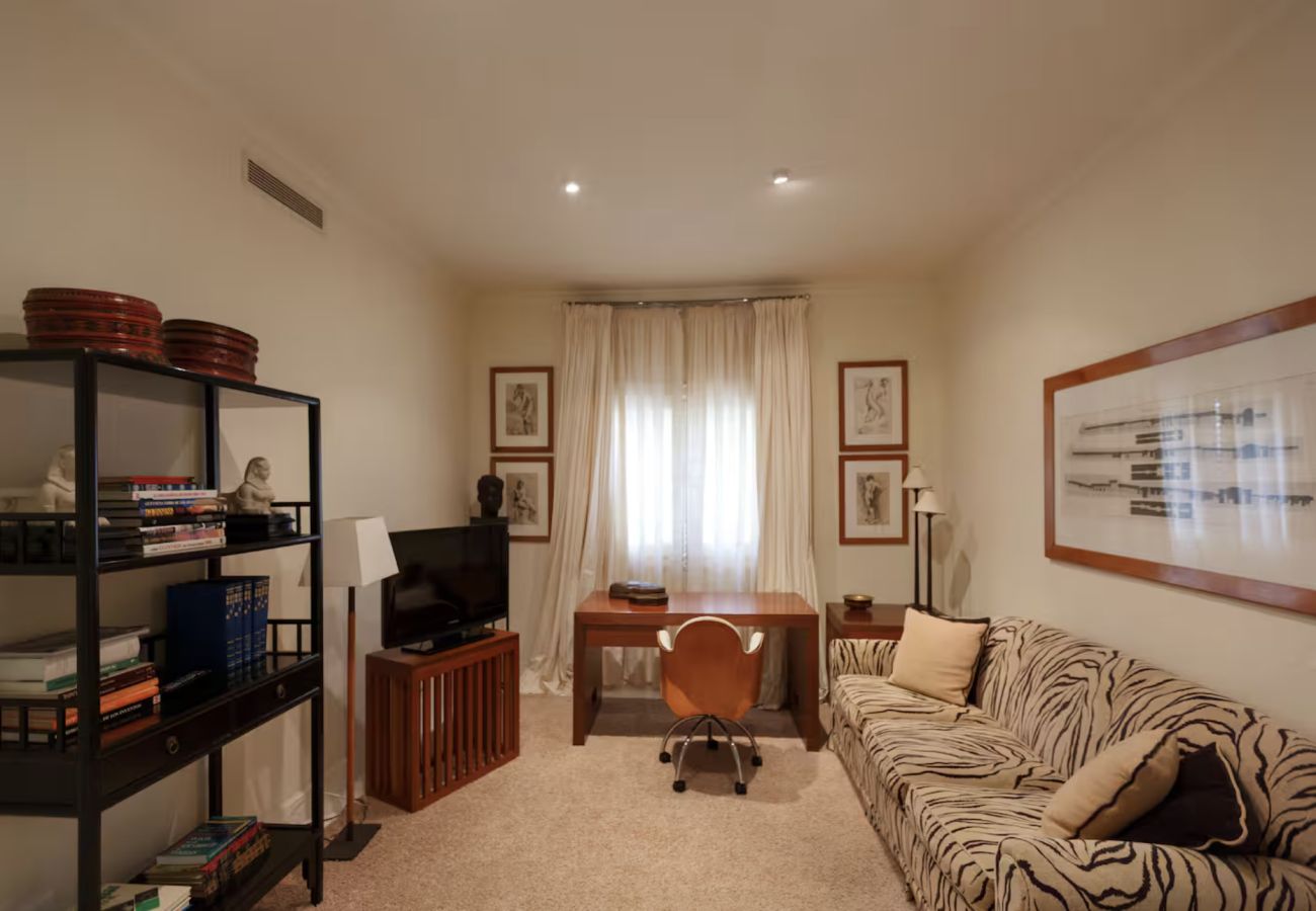 Villa a San Bartolomé de Tirajana - Sunset Luxe Retreat