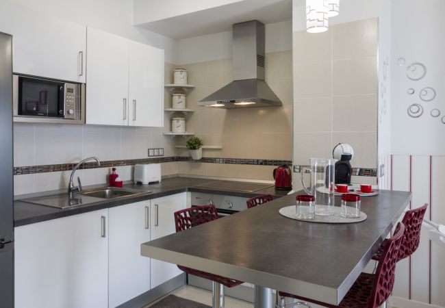 Appartamento a Bajamar - HomeForGuest APPARTAMENTO CON VISTA MARE, BARBECUE, PALESTRA, PALESTRA Appartamento a Bajamar - HomeForGuest APPARTAMENTO CON VISTA MARE, BARBECUE, PALESTRA, PALESTRA