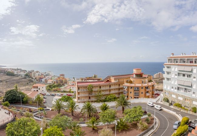 Appartamento a Bajamar - HomeForGuest APPARTAMENTO CON VISTA MARE, BARBECUE, PALESTRA, PALESTRA Appartamento a Bajamar - HomeForGuest APPARTAMENTO CON VISTA MARE, BARBECUE, PALESTRA, PALESTRA