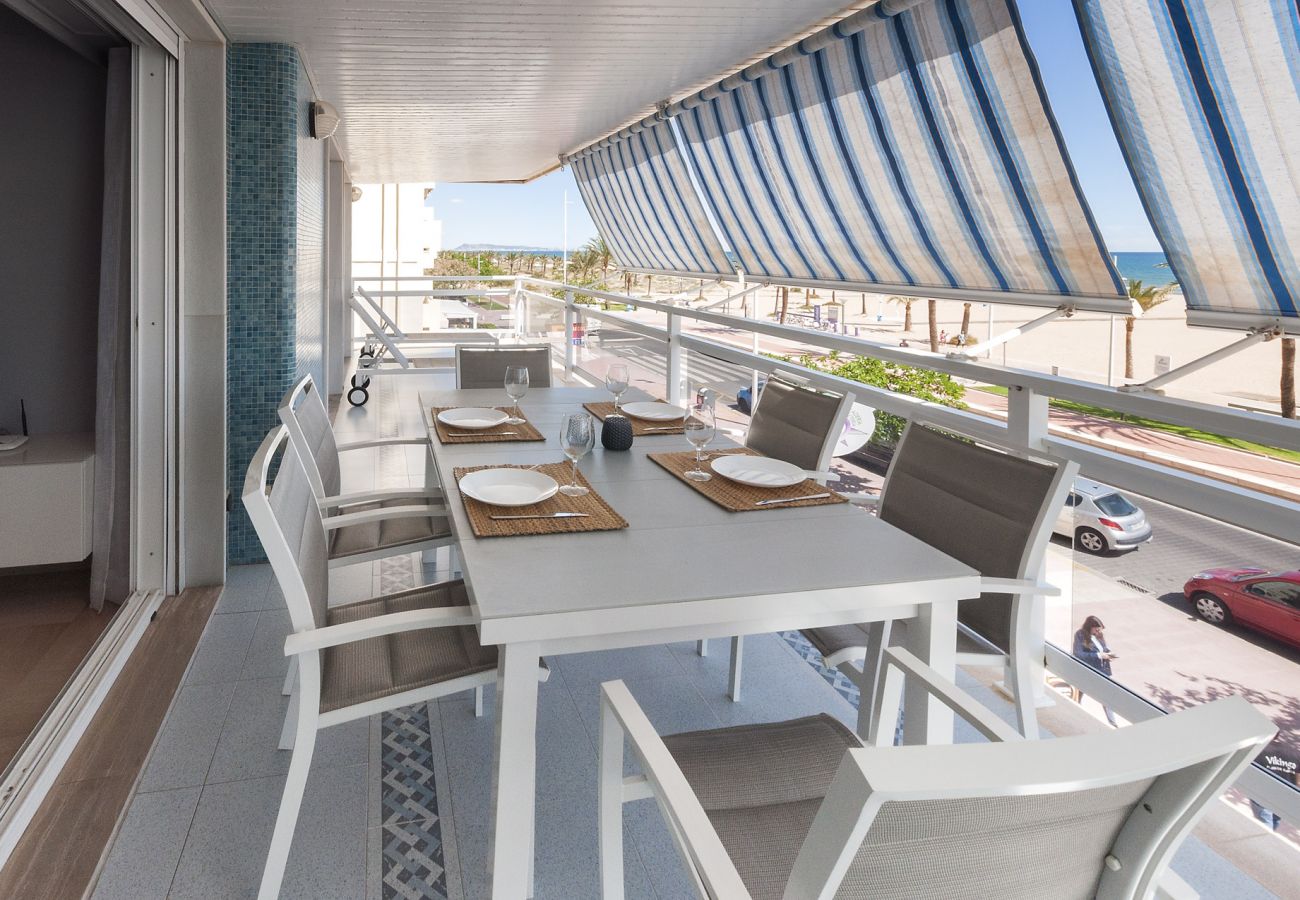 Appartamento a Playa de Gandía - Accogliente appartamento arredato, con wifi, di fronte alla spiaggia