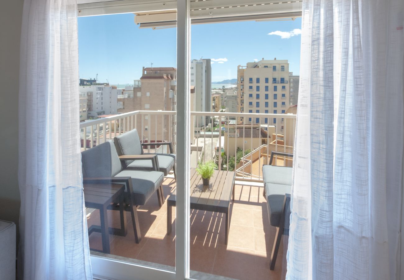Appartamento a Playa de Gandía - Accogliente con stile mediterraneo, a pochi metri dalla spiaggia. A / C e wifi gratuito. Terrazza con vista sul mare