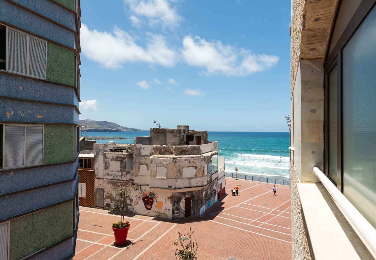 Casa a Las Palmas de Gran Canaria - Surf Beach Canteras & Parking By CanariasGetaway  Casa a Las Palmas de Gran Canaria - Surf Beach Canteras & Parking By CanariasGetaway